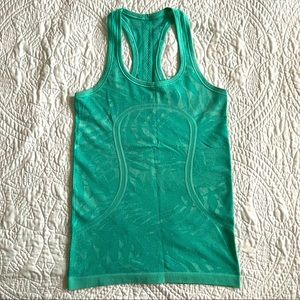 Lululemon Swiftly Tech Tank
